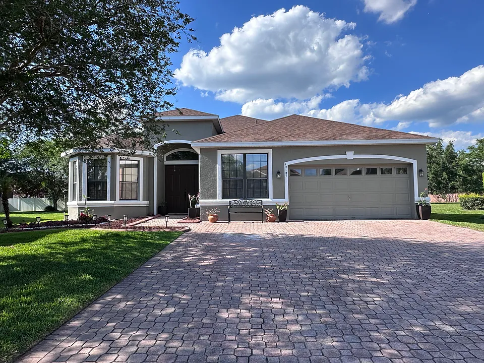 12127 Callista Ct