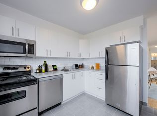 30 Carabob Ct, Toronto, ON M1T3N2