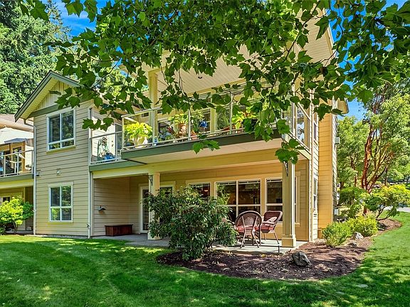 2nd image of 5790 Garnet Pl