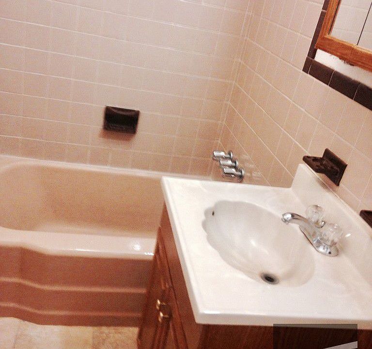 2nd image of 6060 71st Ave APT 3R