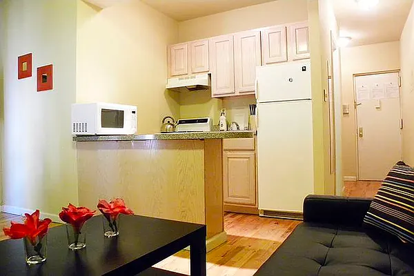 Rented by MOTION New York | media 6