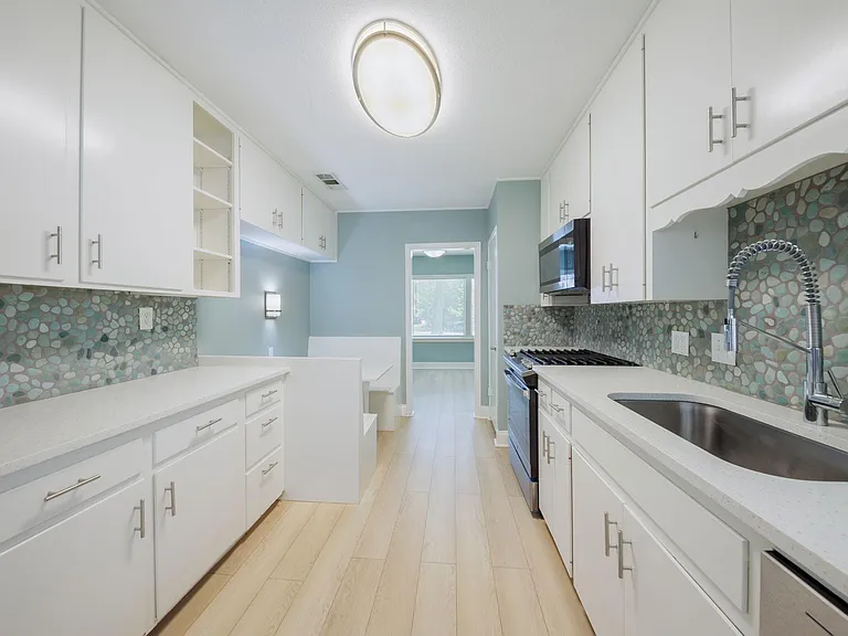 4505 Elwood Rd — Photo 6