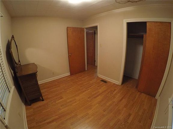 5th image of 1446 Clearview Dr