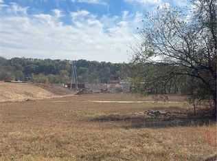 992 Brush Creek Rd, Springdale, AR 72762