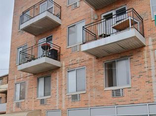 31-53 Linden Place #3E, Flushing, NY 11354