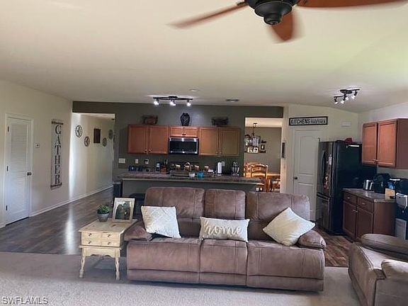 4th image of 10360 Canal Brook Ln