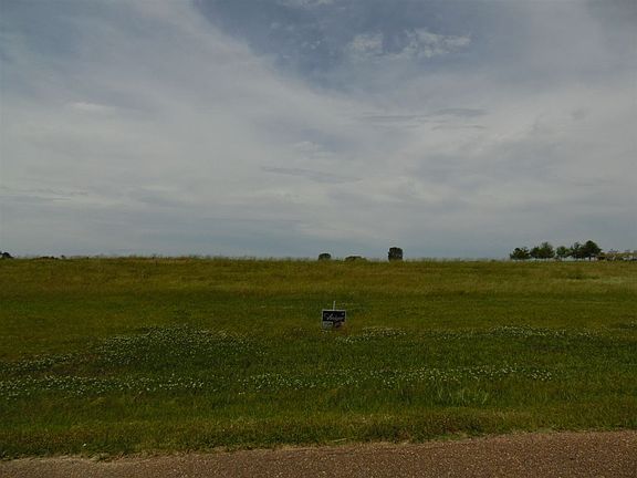 3rd image of Lot 27 Andover Dr Lot 27