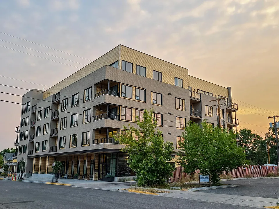 116 N Bozeman Ave #302