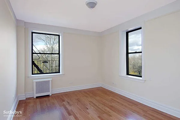 Rented by Sotheby's International Realty | media 9