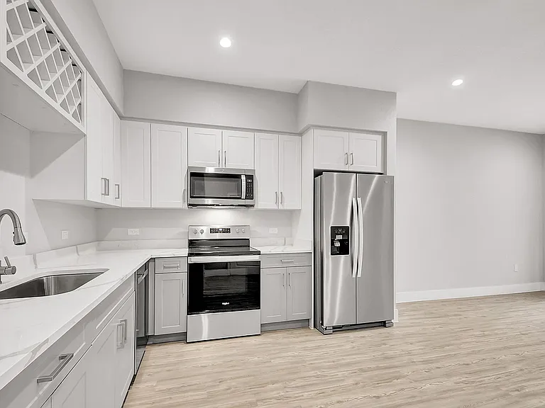 Prince Place Townhomes — Photo 25