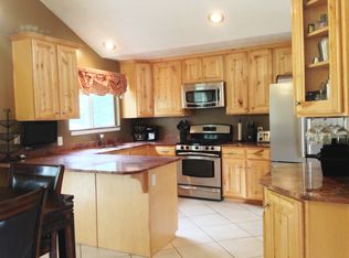 2598 E Falcon Way, Sandy, UT 84093