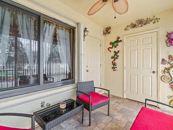 4th image of 242 Pine Hov Cir APT D-2
