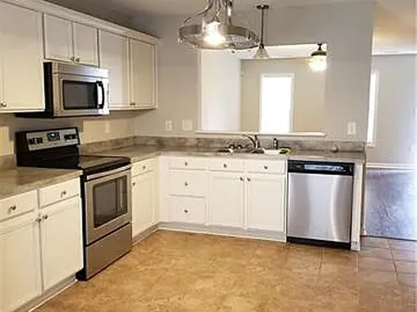 116 Locomotive Ln Unit 111, Mooresville, NC 28115