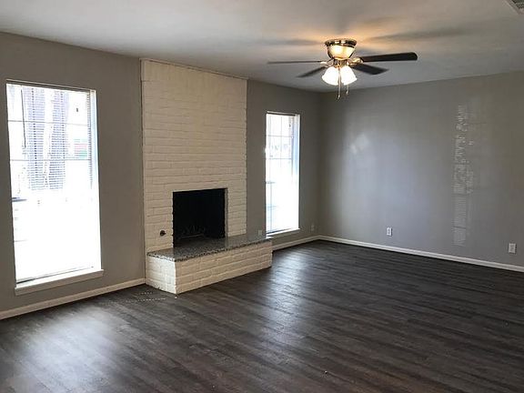 2nd image of 2206 Bonnell Dr