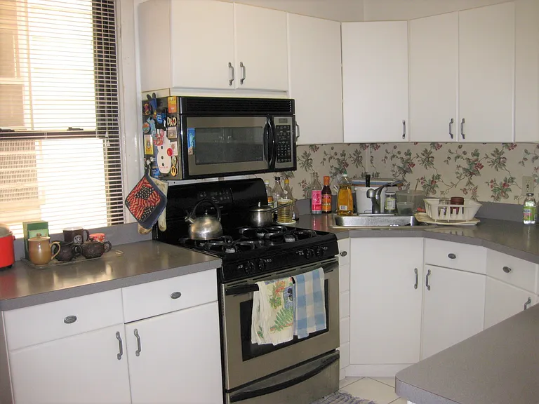 802 Pavonia Ave #A — Photo 5