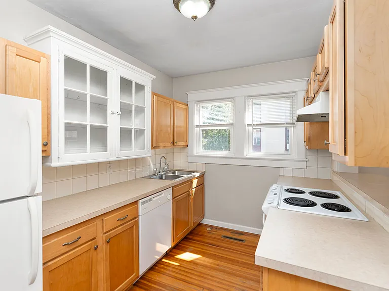 444 S Wayne Ave #2 — Photo 8