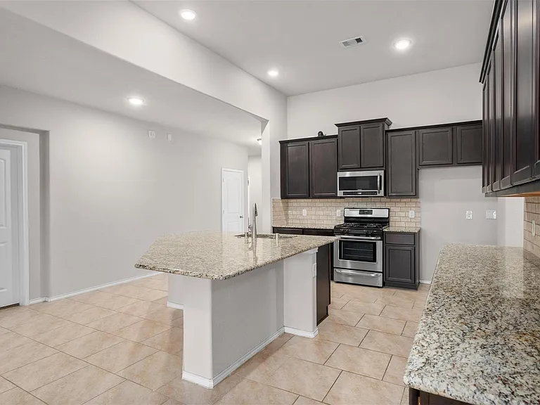 5210 Adria Hills Cir — Photo 9