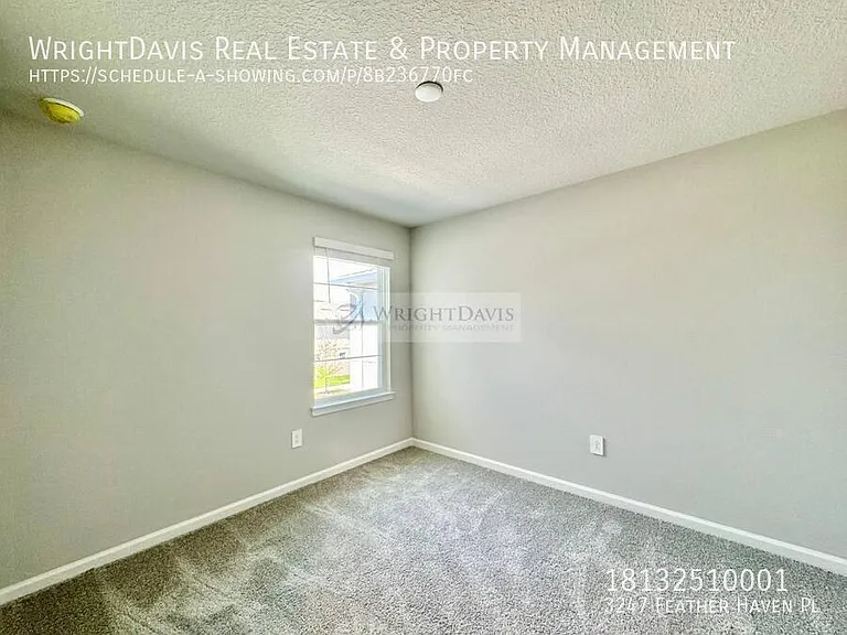 3247 Feather Haven Pl — Photo 16
