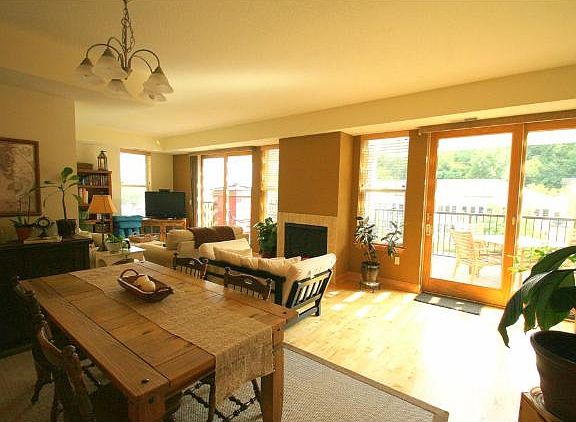 3rd image of 650 Main St N APT 303