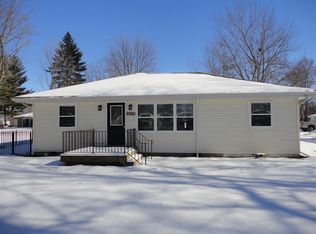 1823 Roberts St, Wilmington, IL
