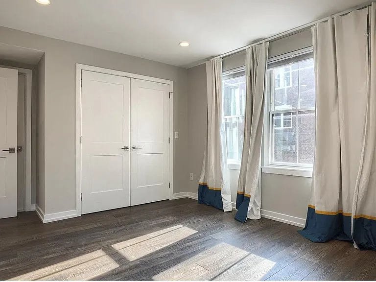 528 S 5th St #2R — Photo 10