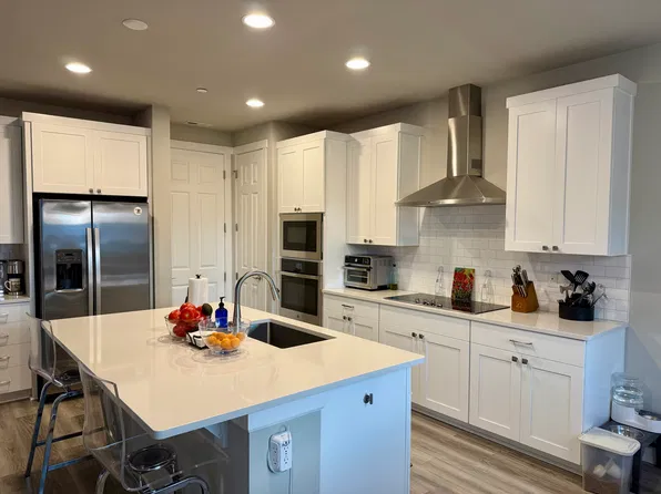 7492 87th Dr NE, Marysville, WA