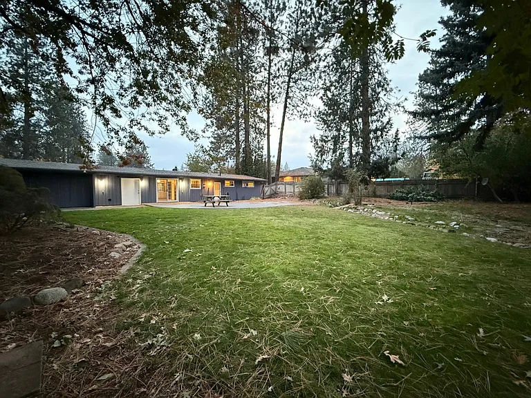 12915 E Blossey Ave — Photo 18
