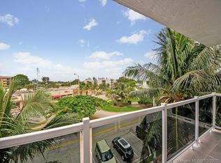 1988 Biarritz Dr #305, Miami Beach, FL 33141