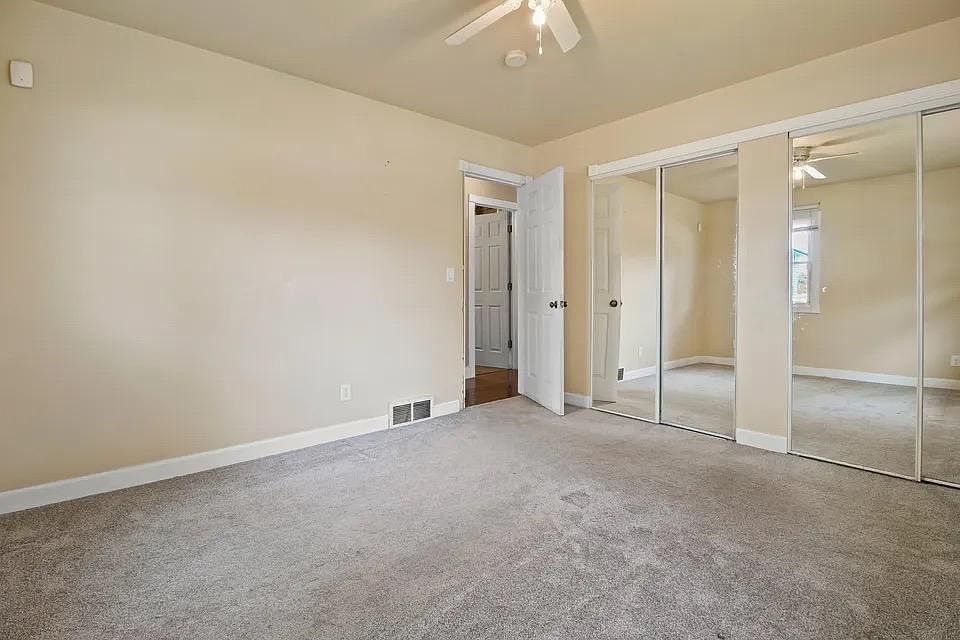 1st image of 4501 W Laurie Ln