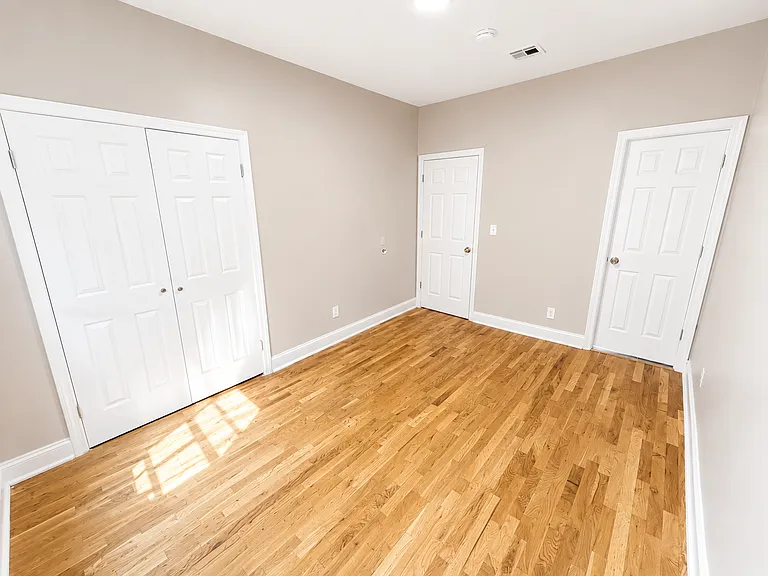 699 S 18th St #3 — Photo 6