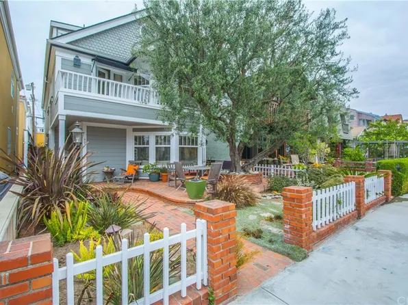 337 9th St, Manhattan Beach, CA 90266