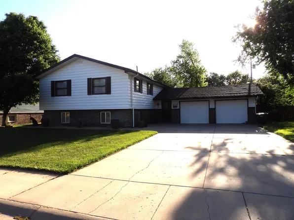 2319 Garfield St, Great Bend, KS 67530