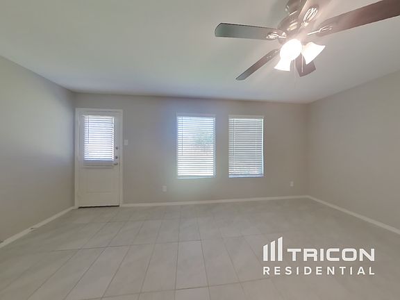 2nd image of 1612 Claireborne Ct