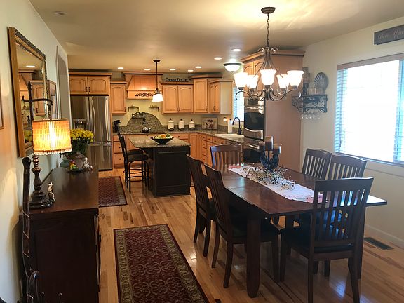 2nd image of 140 Hiouchi Dr