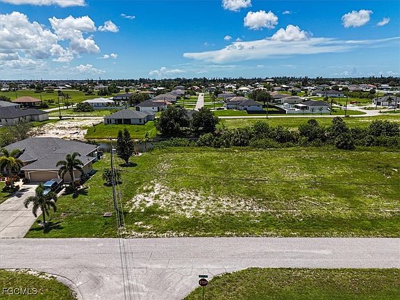 5th image of 1800 NW 2nd Ter