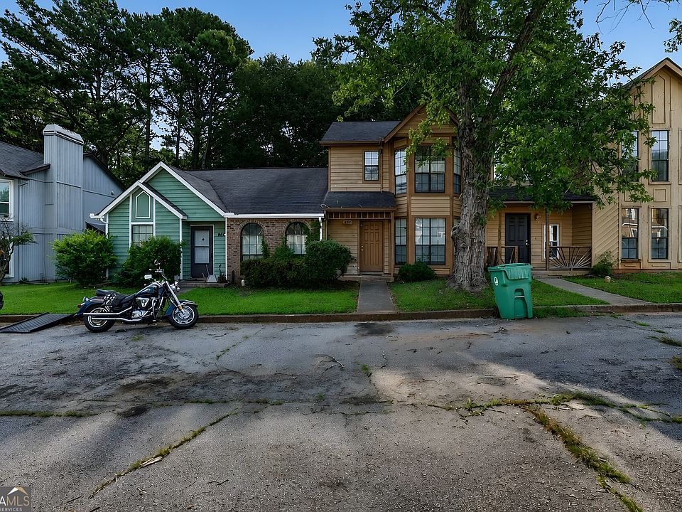 1st image of 867 Heritage Oaks Dr