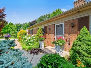 1946 Radcliff Ave SE, Grand Rapids, MI 49506