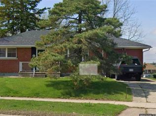 160 Erb St E, Waterloo, ON N2J1M4