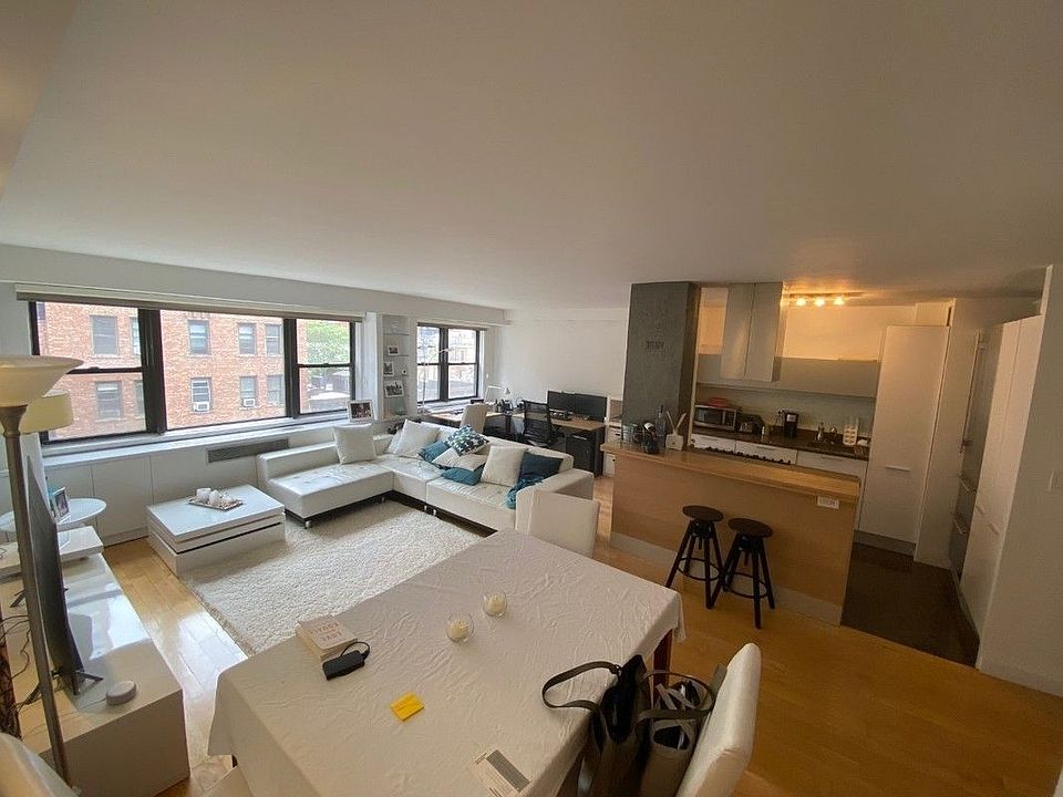 1st image of 320 E 54th St APT 8D