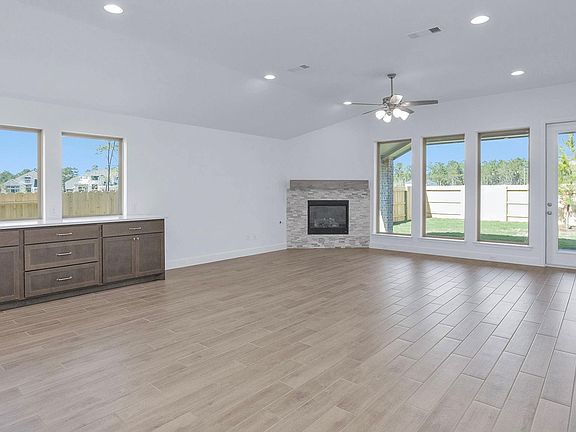 6th image of this home