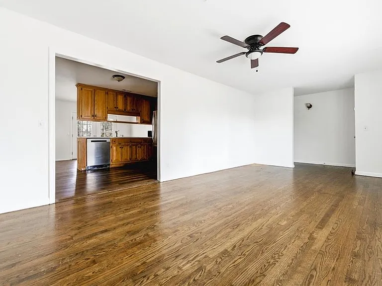 45 Chaffin Rd — Photo 5