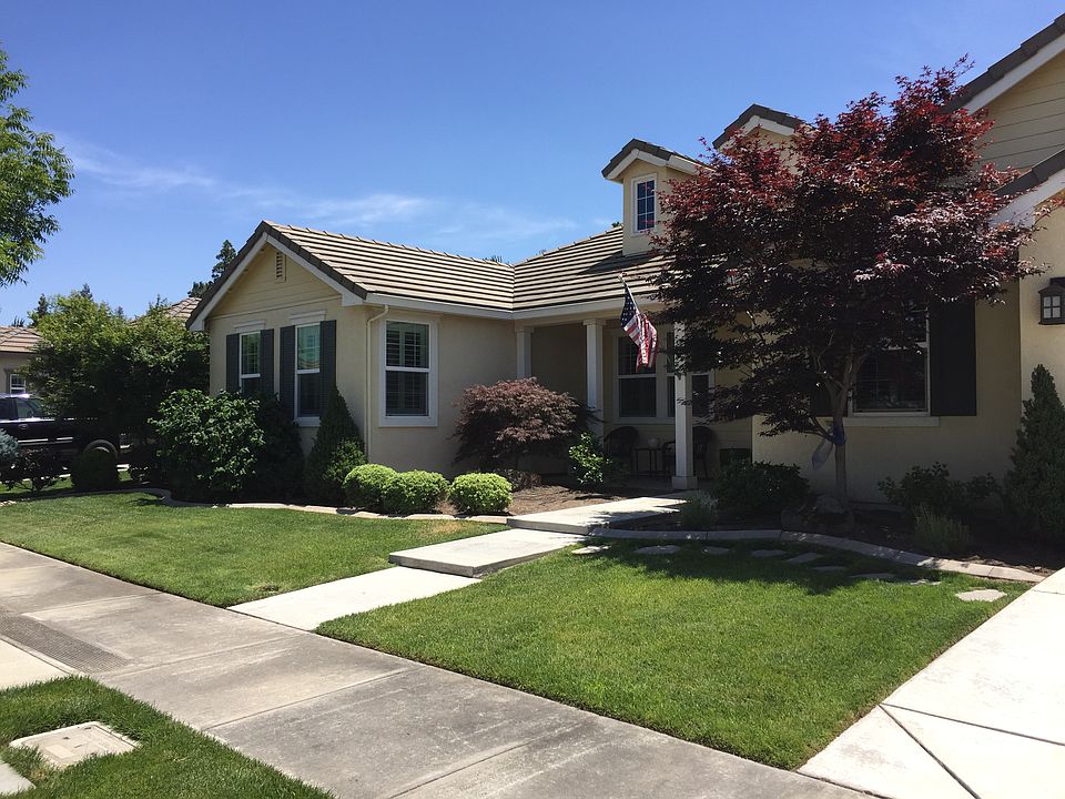 2nd image of 2491 Laurel Ridge Ct