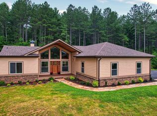 691 Stables Loop, Blairsville, GA 30512
