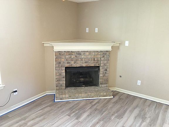 3rd image of 10107 Nolton Cir