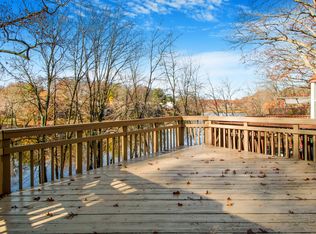 13314 Waterside Cir, Germantown, MD 20874