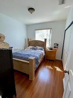 1906 SE 18th St — Photo 7