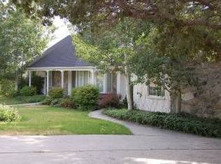 10142 S Majestic Canyon Rd, Sandy, UT 84092