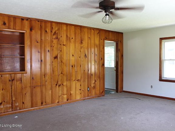 5th image of 111 Hazel Lawn Dr