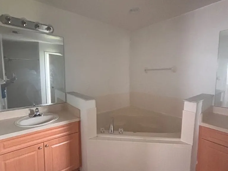 1716 Minnow Ct — Photo 11