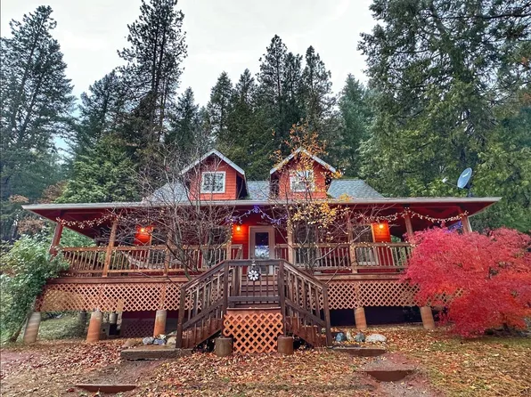 608 Rush Creek Dr, Lewiston, CA 96052